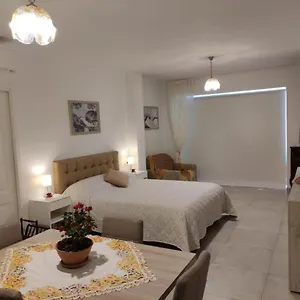 https://la-casa-degli-ulivi-chiavari.hotelitalianriviera.com